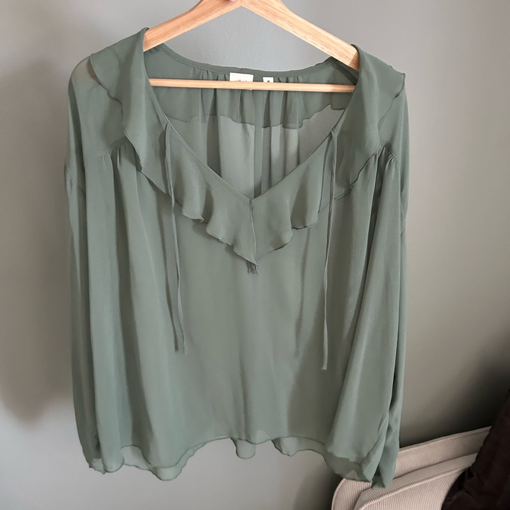 NEW Wilfred Ruffle Blouse, M - Picture 5 of 5